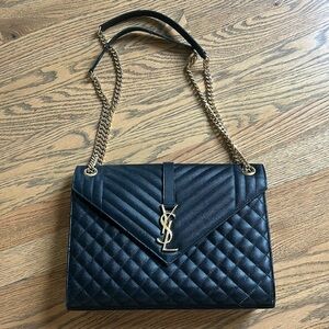 Saint Laurent
Envelope Triquilt Large YSL Shoulder Bag in Grained Leather